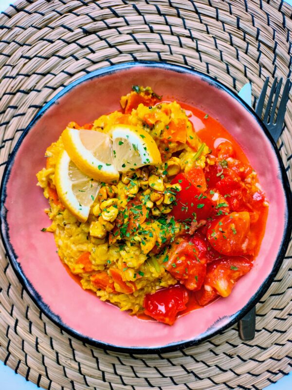 Kitchari met gembertomaten